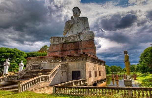 2-Day Battambang Adventure from Siem Reap to Phnom Penh